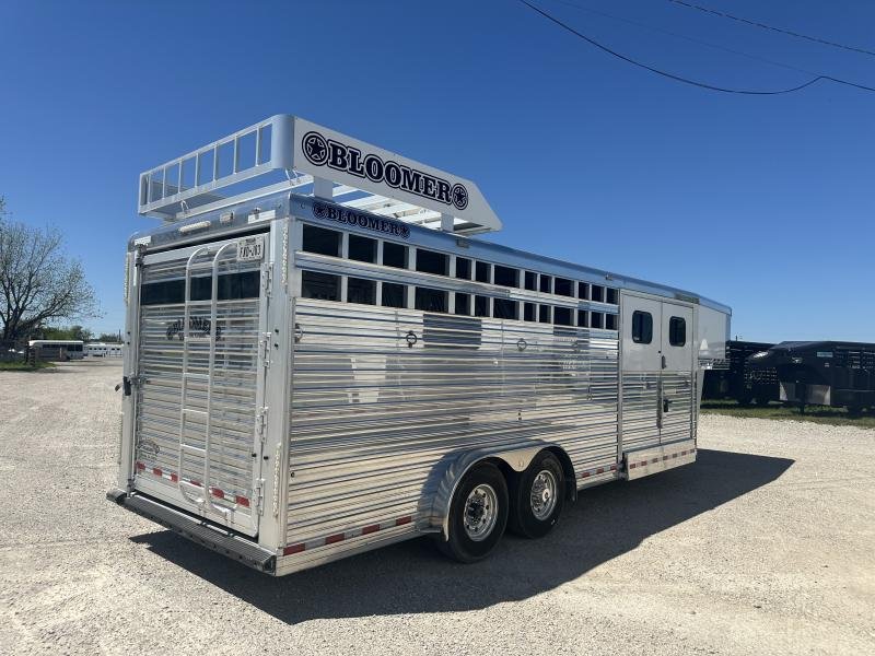2020_Bloomer_4H_Stock_Combo_Trainer_Tack_Horse_Trailer_mqsLTMo67j18.jpg